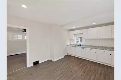 3235 W 94th Street, Loveland, OH 44102 - Photo 11