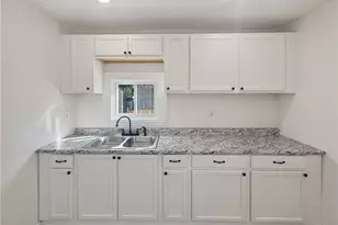 3235 W 94th St, Loveland, OH 44102 - Photo 13