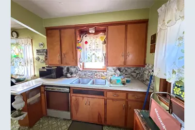 6526 Westminster Drive, Parma, OH 44129 - Photo 5