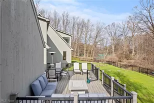 29475 S Woodland Rd, Pepper Pike, OH 44124 - Photo 37