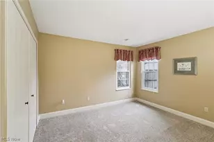 1071 N Jefferson St, Medina, OH 44256 - Photo 21