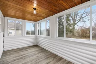 295 E 276th St, Euclid, OH 44132 - Photo 9