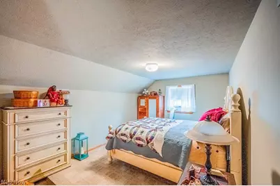 1809 Pennsylvania Avenue, Belpre, OH 45714 - Photo 23