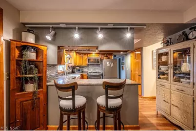 1809 Pennsylvania Avenue, Belpre, OH 45714 - Photo 11