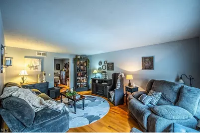 1809 Pennsylvania Avenue, Belpre, OH 45714 - Photo 3