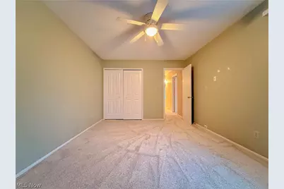 330 Deepwood Drive, Wadsworth, OH 44281 - Photo 13