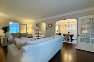 2216 Barrington Rd, University Heights, OH 44118 - Photo 9