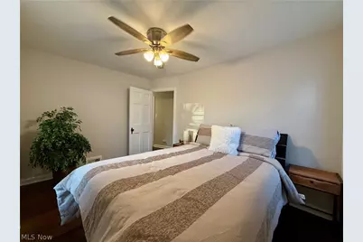 2216 Barrington Road, University Heights, OH 44118 - Photo 21