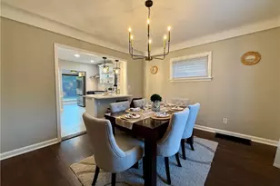 2216 Barrington Rd, University Heights, OH 44118 - Photo 11