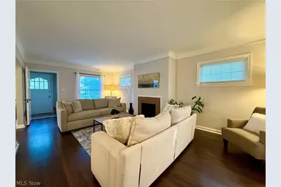 2216 Barrington Road, University Heights, OH 44118 - Photo 7