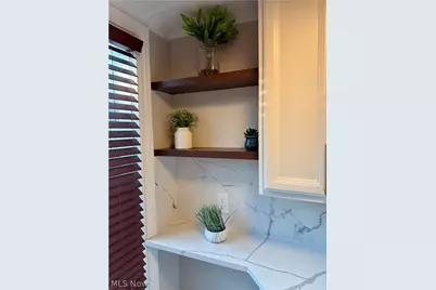 2216 Barrington Road, University Heights, OH 44118 - Photo 5