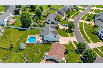 4253 Santina Way, Lorain, OH 44053 - Photo 7