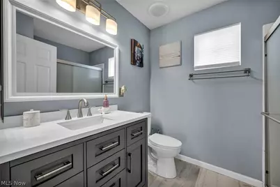 4253 Santina Way, Lorain, OH 44053 - Photo 39