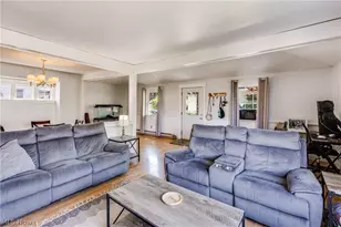 203 Hager St, Hubbard, OH 44425 - Photo 5