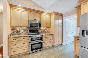 6438 Calvary Ct, Youngstown, OH 44515 - Photo 5