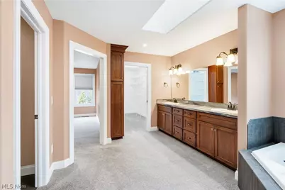 6438 Calvary Court, Youngstown, OH 44515 - Photo 13