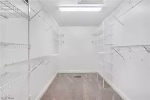 6438 Calvary Ct, Youngstown, OH 44515 - Photo 15