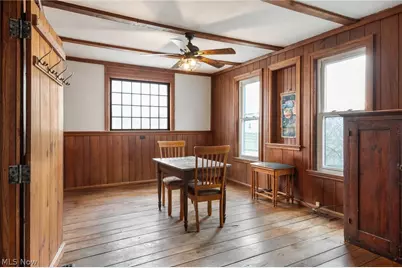 9455 Robinson Road, Chardon, OH 44024 - Photo 15