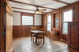 9455 Robinson Rd, Chardon, OH 44024 - Photo 15