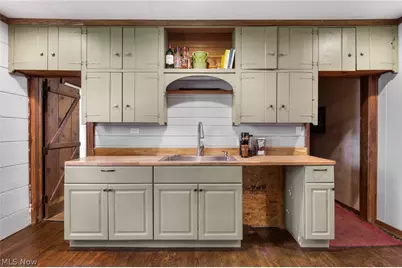 9455 Robinson Road, Chardon, OH 44024 - Photo 13