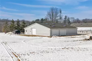 9455 Robinson Rd, Chardon, OH 44024 - Photo 9