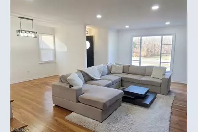 23718 Cedar Road, Beachwood, OH 44122 - Photo 3