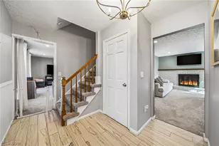 8285 Steeplechase Dr, Mentor, OH 44060 - Photo 5