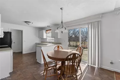 1138 Ledgestone Drive, Wadsworth, OH 44281 - Photo 7