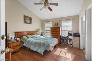 1138 Ledgestone Dr, Wadsworth, OH 44281 - Photo 15