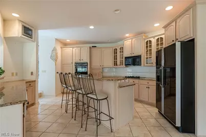 5412 Downingsgate Circle NW, Canton, OH 44718 - Photo 15