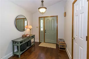 821 Olde Orchard Dr, Tallmadge, OH 44278 - Photo 5