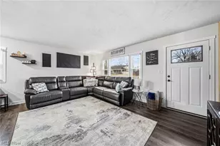 8324 Harbor Dr, Mentor, OH 44060 - Photo 21