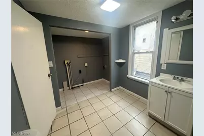 7815 Jeffries Avenue, Loveland, OH 44105 - Photo 7