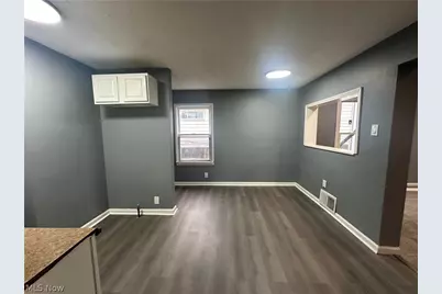 7815 Jeffries Avenue, Loveland, OH 44105 - Photo 5