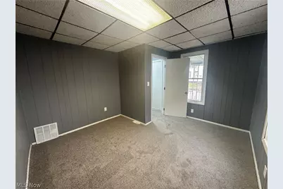 7815 Jeffries Avenue, Loveland, OH 44105 - Photo 9