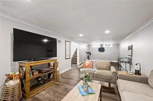 280 E 328th St, Willowick, OH 44095 - Photo 25