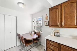 280 E 328th St, Willowick, OH 44095 - Photo 13