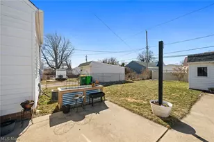 280 E 328th St, Willowick, OH 44095 - Photo 31