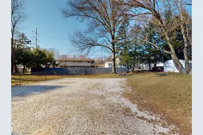 331 Lynn Circle NW, Canton, OH 44708 - Photo 35