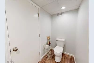 331 Lynn Circle NW, Canton, OH 44708 - Photo 29