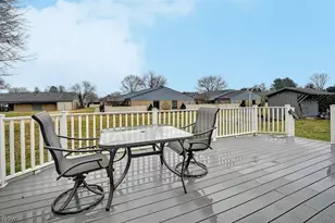 489 Oak Ave, Strasburg, OH 44680 - Photo 17