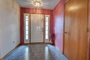 489 Oak Ave, Strasburg, OH 44680 - Photo 5