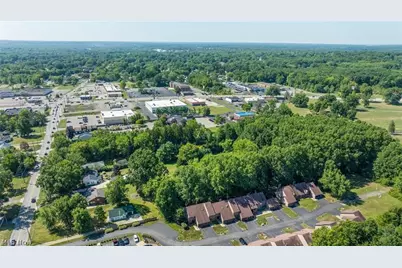 4464 Willowcreek Drive, Howland, OH 44484 - Photo 27