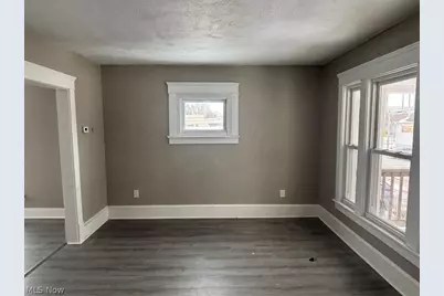 750 Brown Street, Akron, OH 44311 - Photo 5