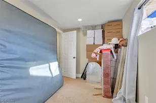 523 Purdue Ave, Elyria, OH 44035 - Photo 29