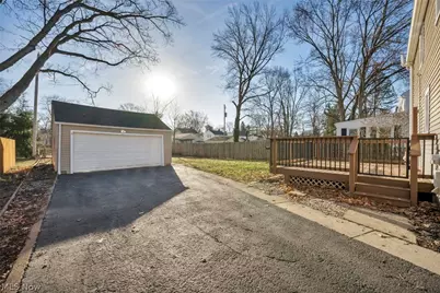 2683 Owaisa Road, Cuyahoga Falls, OH 44221 - Photo 33