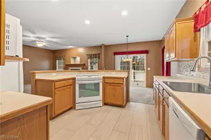 2635 Blenheim Ave, Alliance, OH 44601 - Photo 13