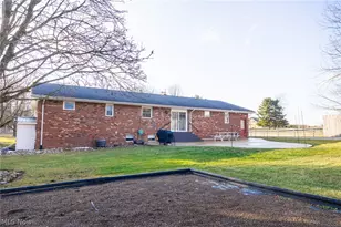 9718 James Rd, Fredericksburg, OH 44627 - Photo 5