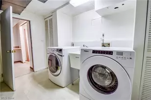 5548 Ivy Ct, Willoughby, OH 44094 - Photo 33