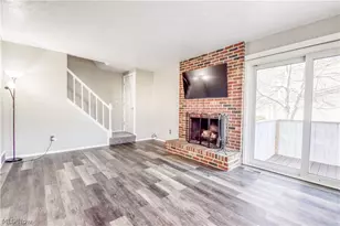 5548 Ivy Ct, Willoughby, OH 44094 - Photo 7